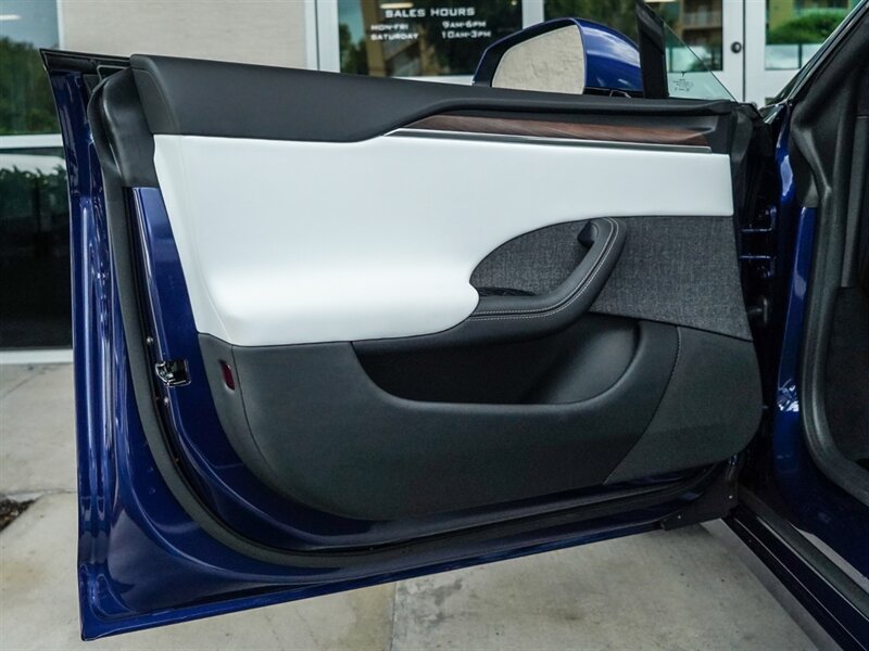 2021 Tesla Model S Plaid - Photo 22 - Bonita Springs, FL 34134