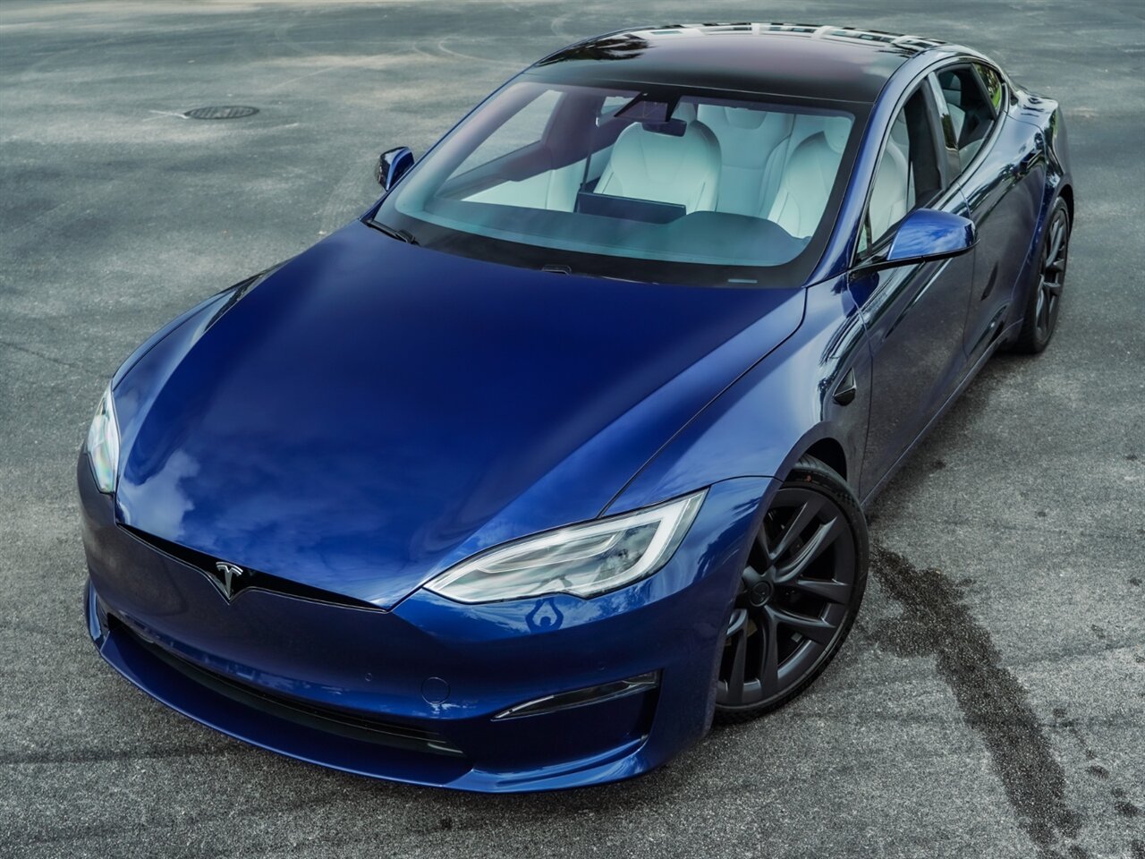 2021 Tesla Model S Plaid   - Photo 9 - Bonita Springs, FL 34134