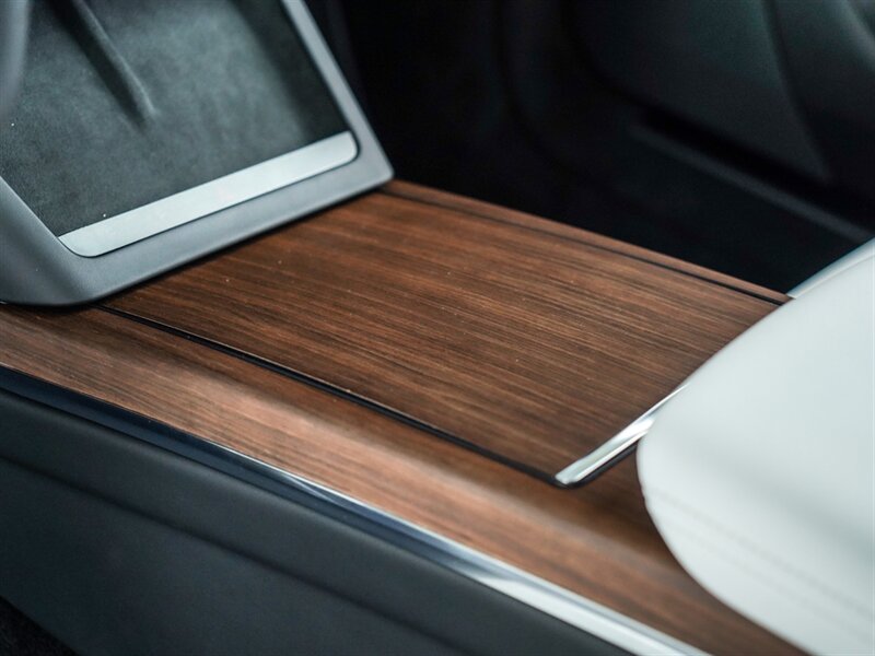 2021 Tesla Model S Plaid - Photo 18 - Bonita Springs, FL 34134