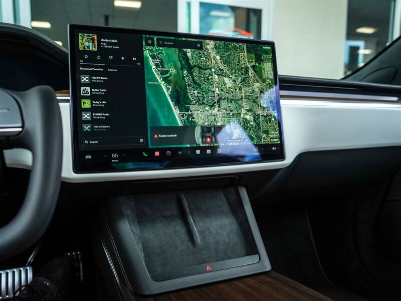 2021 Tesla Model S Plaid - Photo 17 - Bonita Springs, FL 34134