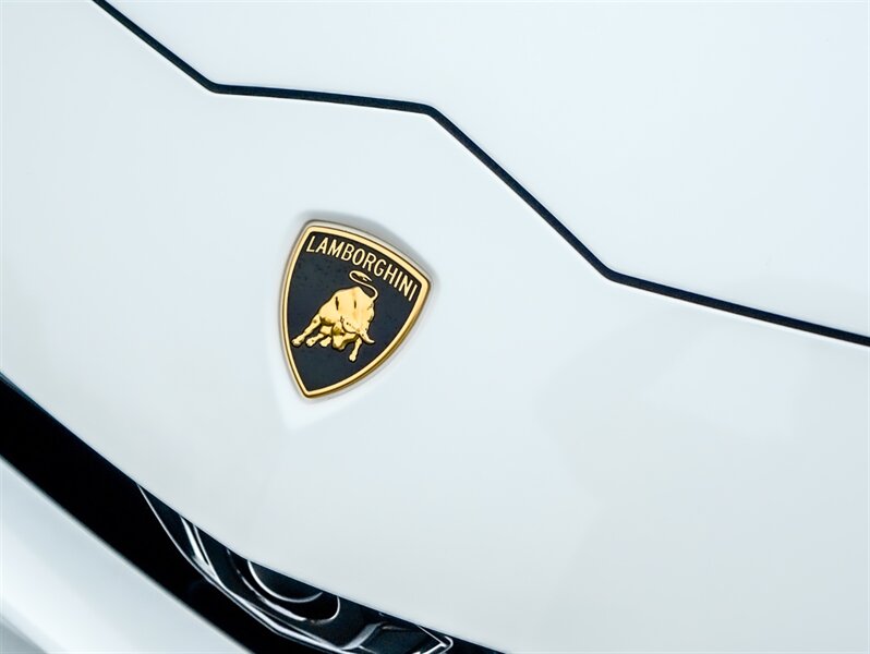 2022 Lamborghini Urus - Photo 9 - Bonita Springs, FL 34134