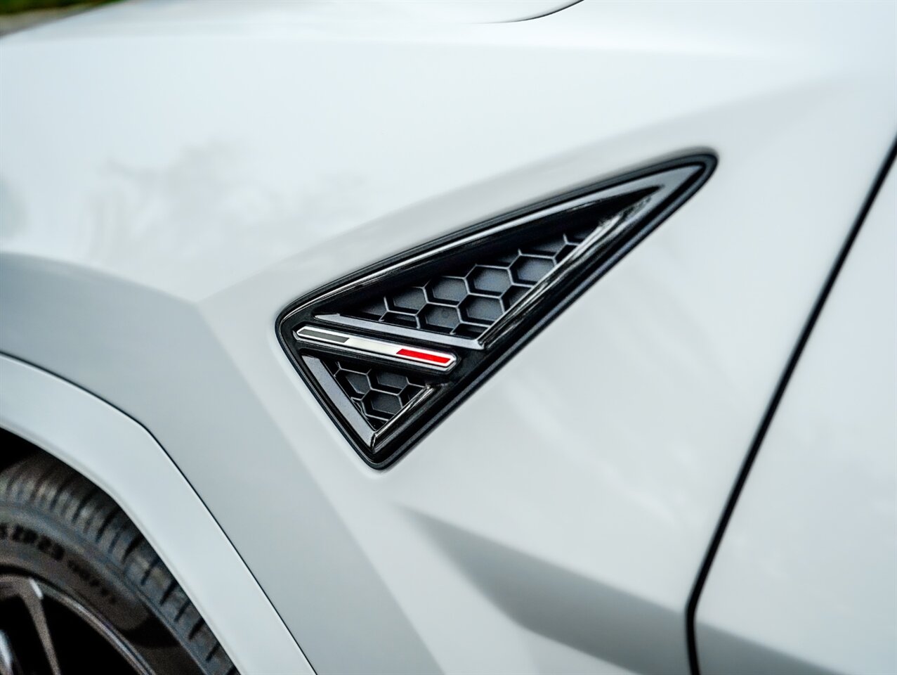 2022 Lamborghini Urus   - Photo 10 - Bonita Springs, FL 34134