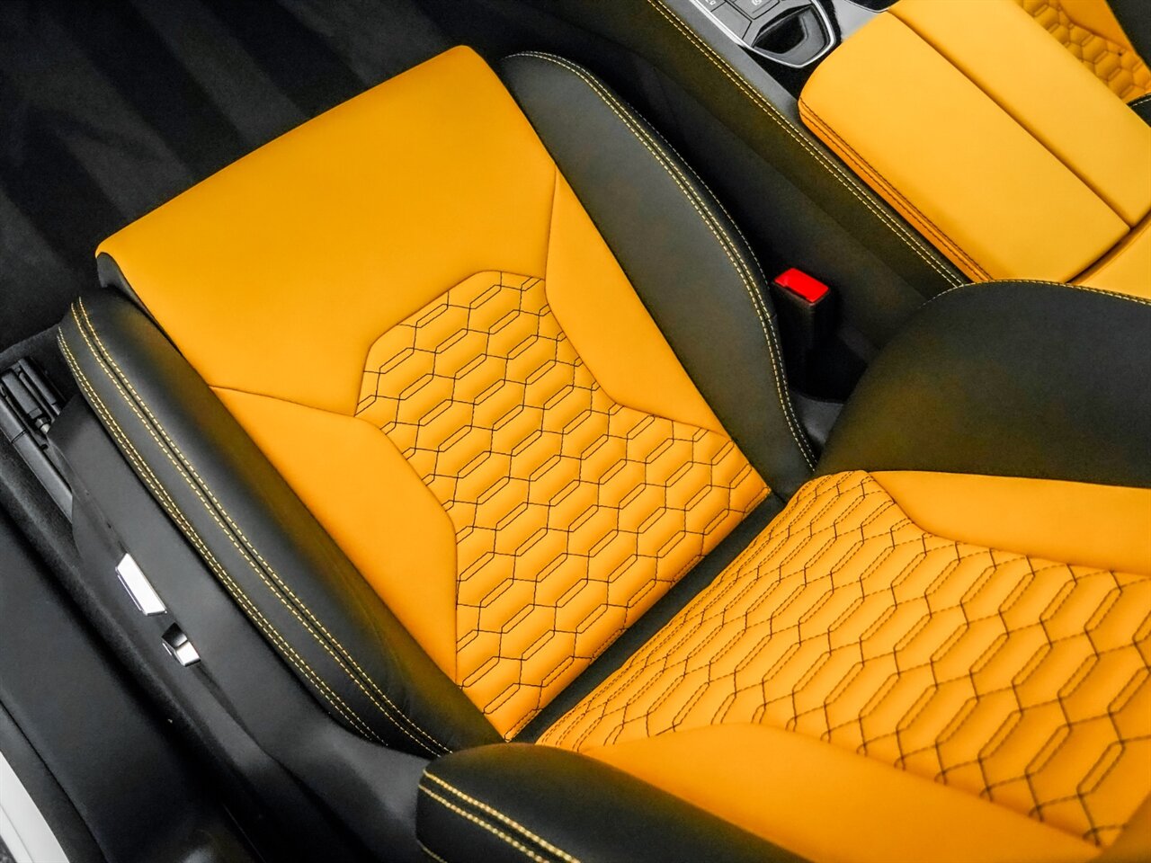 2022 Lamborghini Urus   - Photo 19 - Bonita Springs, FL 34134