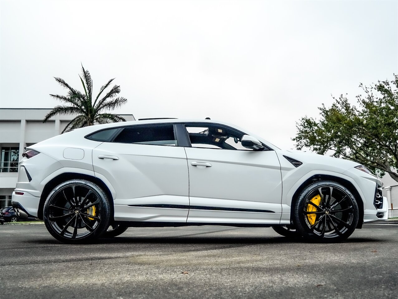 2022 Lamborghini Urus   - Photo 46 - Bonita Springs, FL 34134