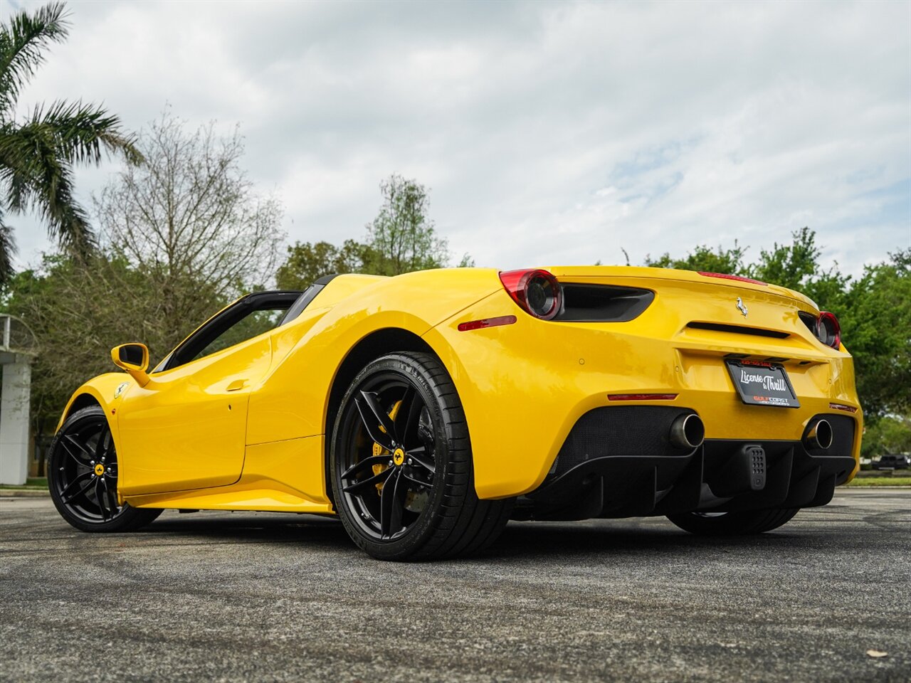 2018 Ferrari 488 Spider   - Photo 48 - Bonita Springs, FL 34134