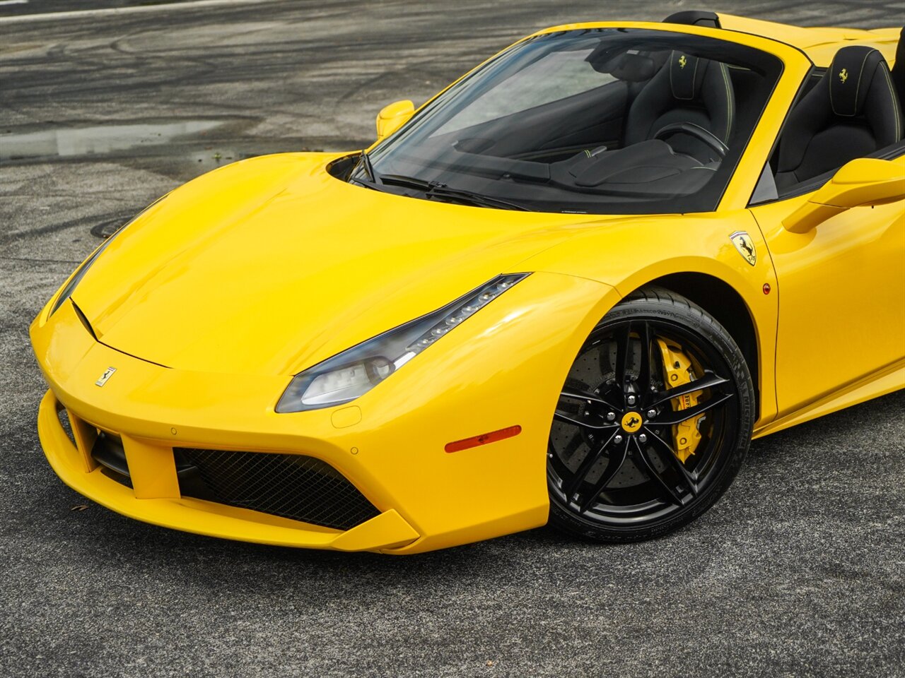 2018 Ferrari 488 Spider   - Photo 10 - Bonita Springs, FL 34134