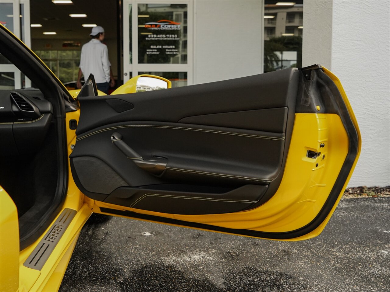 2018 Ferrari 488 Spider   - Photo 34 - Bonita Springs, FL 34134