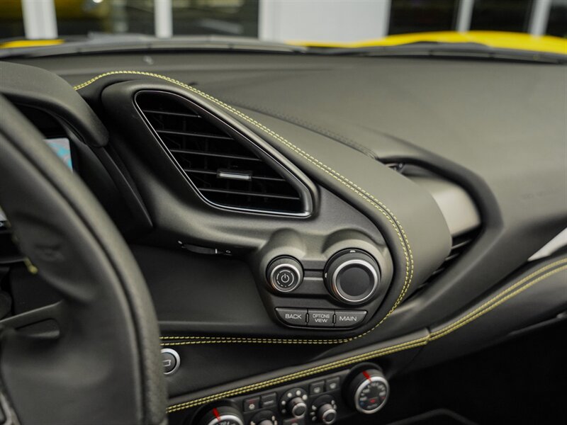 2018 Ferrari 488 Spider   - Photo 16 - Bonita Springs, FL 34134