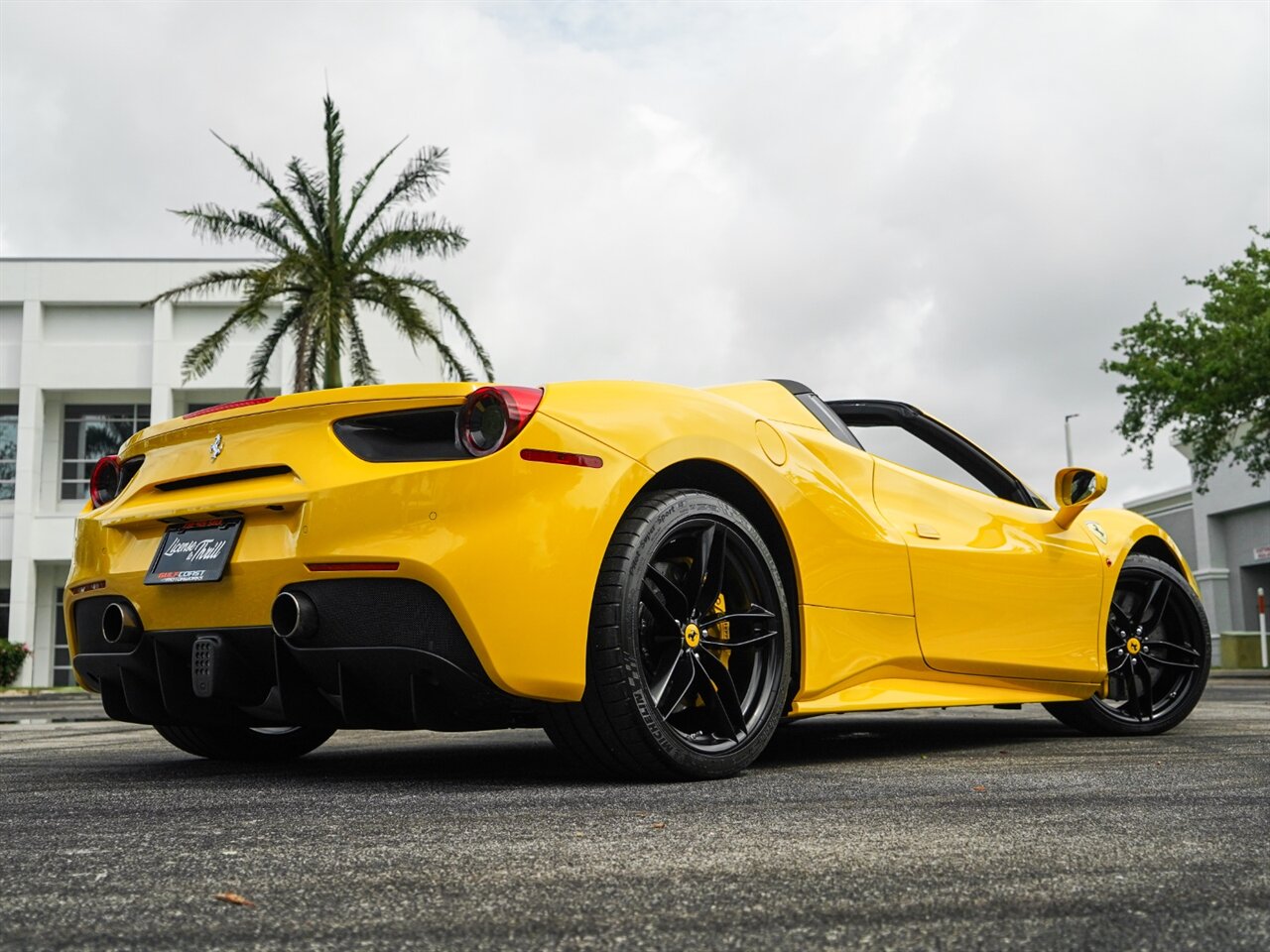 2018 Ferrari 488 Spider   - Photo 62 - Bonita Springs, FL 34134