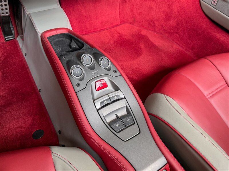 2013 Ferrari 458 Spider - Photo 17 - Bonita Springs, FL 34134