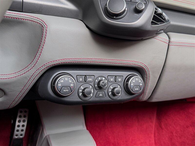 2013 Ferrari 458 Spider - Photo 16 - Bonita Springs, FL 34134