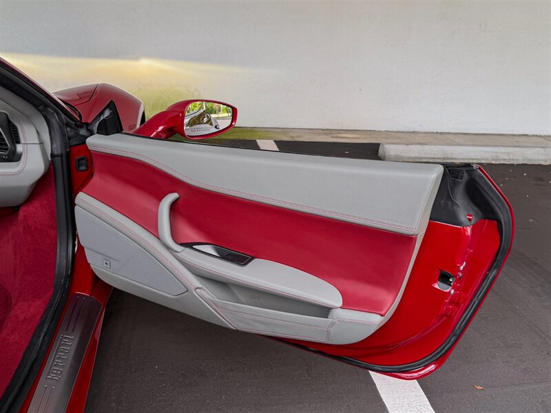 2013 Ferrari 458 Spider - Photo 33 - Bonita Springs, FL 34134
