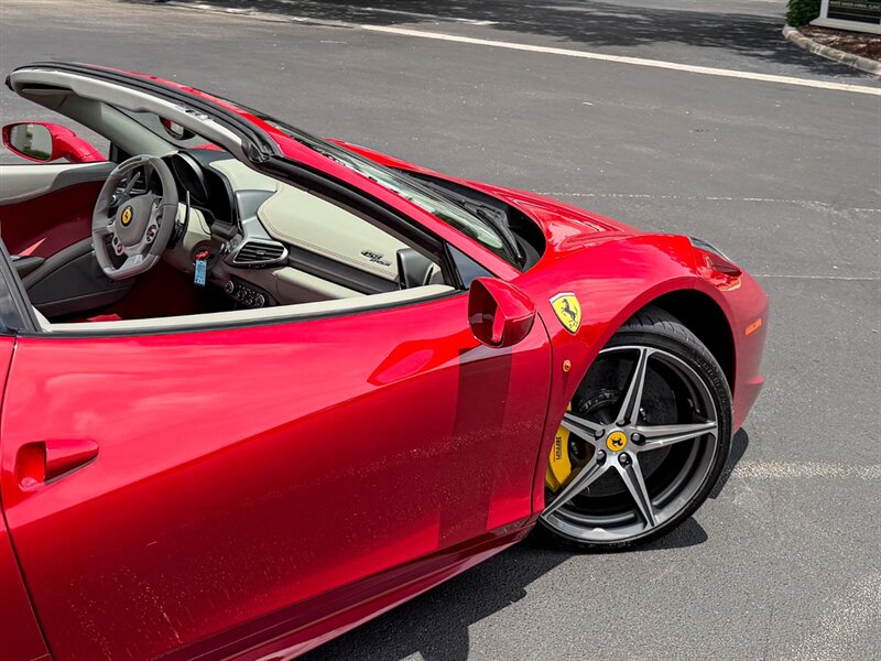 2013 Ferrari 458 Spider - Photo 56 - Bonita Springs, FL 34134