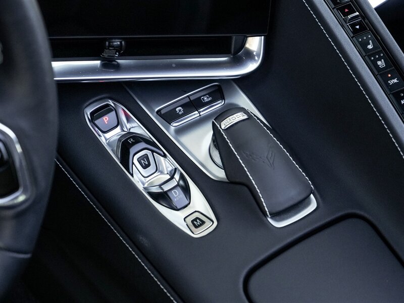 2020 Chevrolet Corvette Stingray   - Photo 16 - Bonita Springs, FL 34134