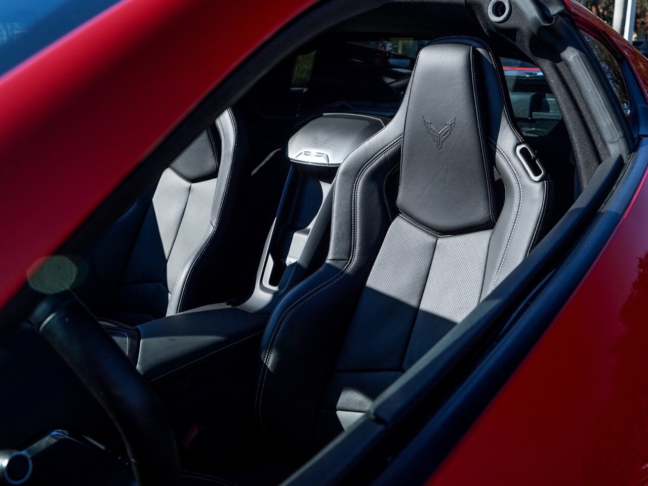 2020 Chevrolet Corvette Stingray   - Photo 8 - Bonita Springs, FL 34134