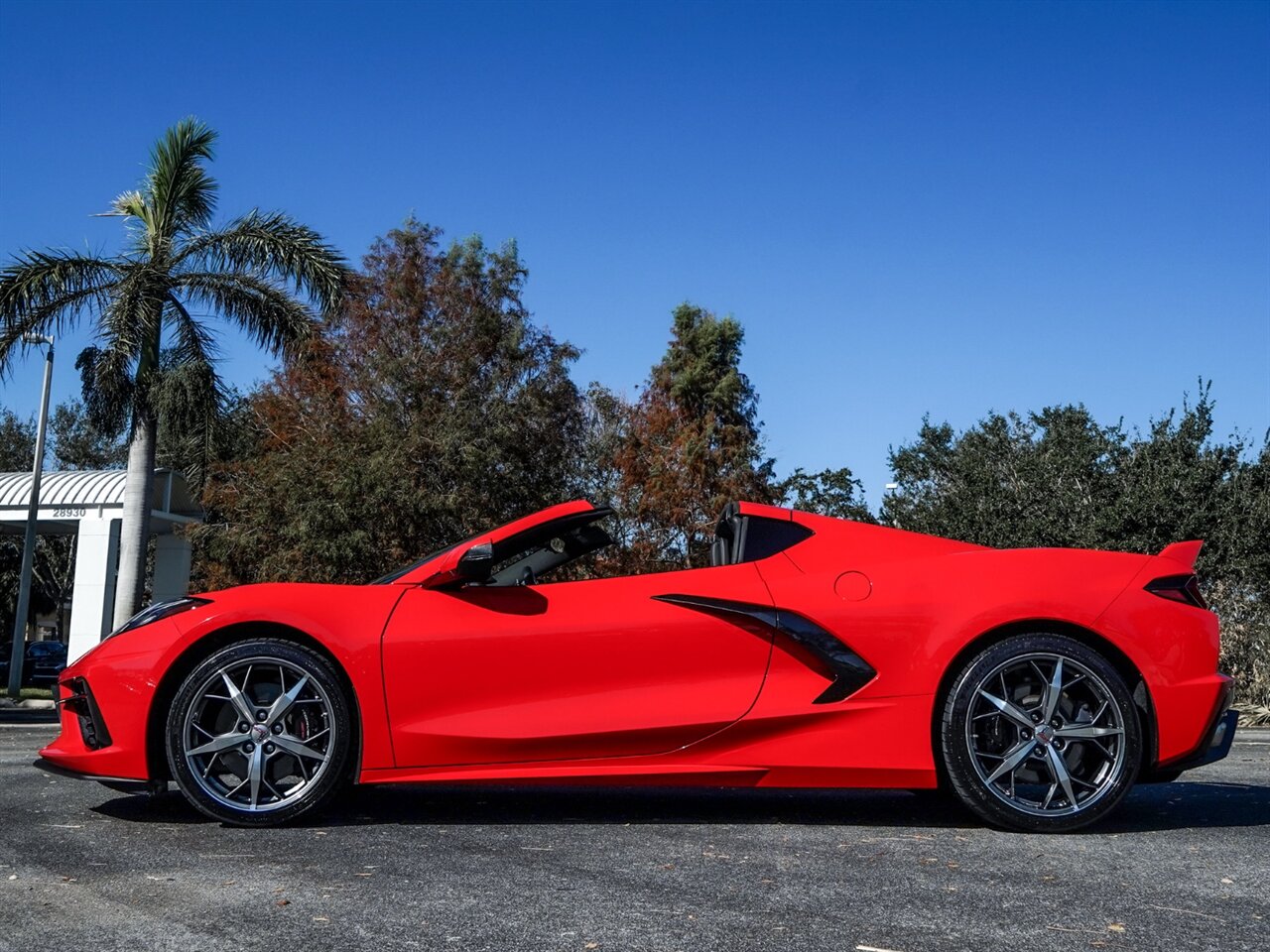 2020 Chevrolet Corvette Stingray   - Photo 30 - Bonita Springs, FL 34134