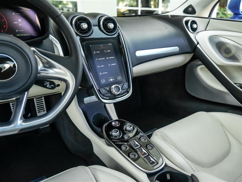 2020 McLaren GT - Photo 14 - Bonita Springs, FL 34134