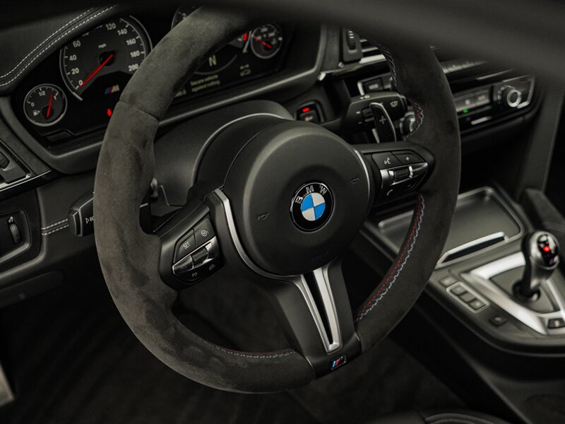 2016 BMW M4 GTS - Photo 31 - Bonita Springs, FL 34134