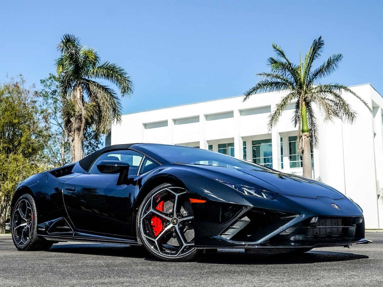 2022 Lamborghini Huracan EVO Spyder   - Photo 53 - Bonita Springs, FL 34134