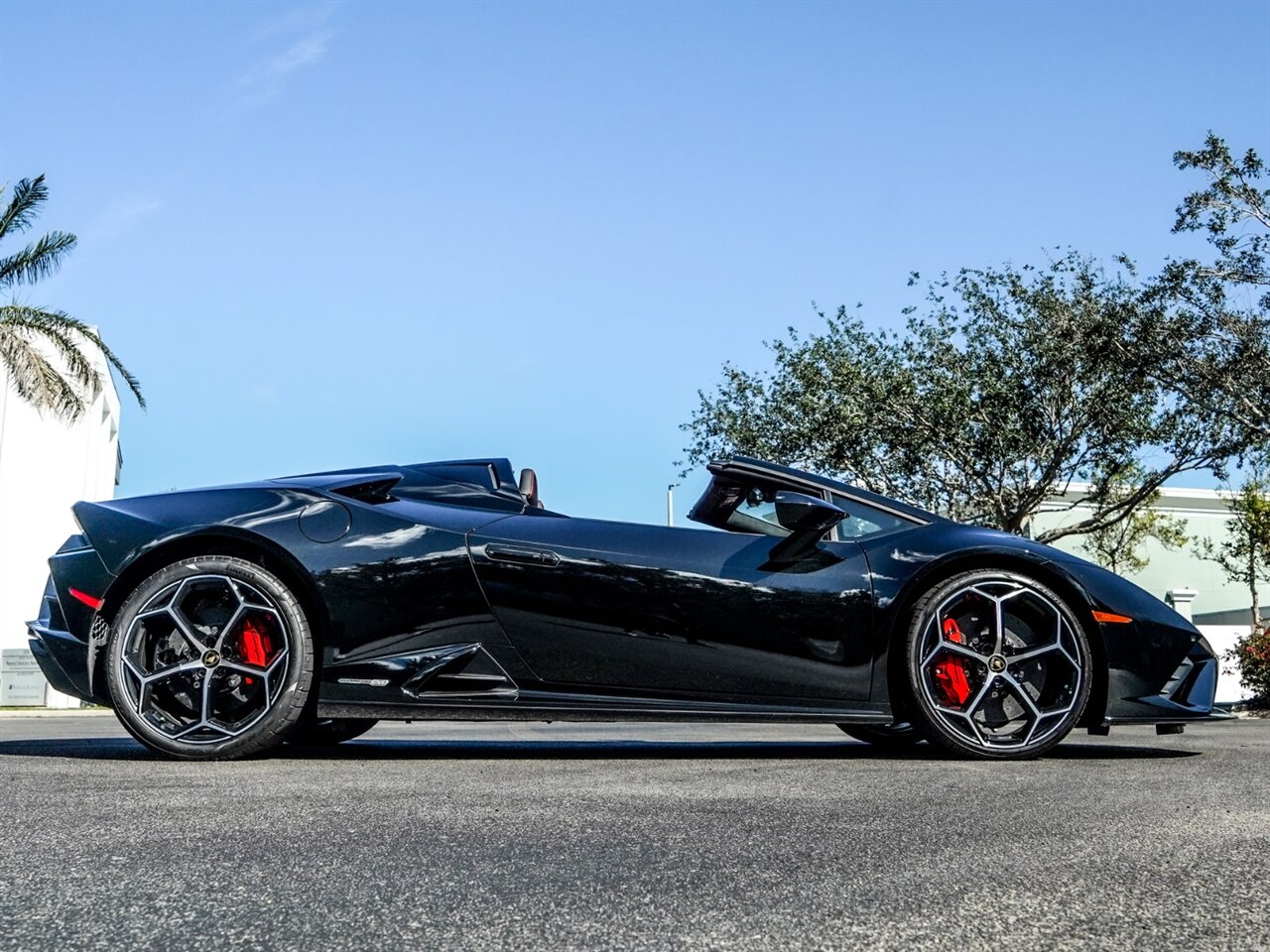 2022 Lamborghini Huracan EVO Spyder   - Photo 43 - Bonita Springs, FL 34134