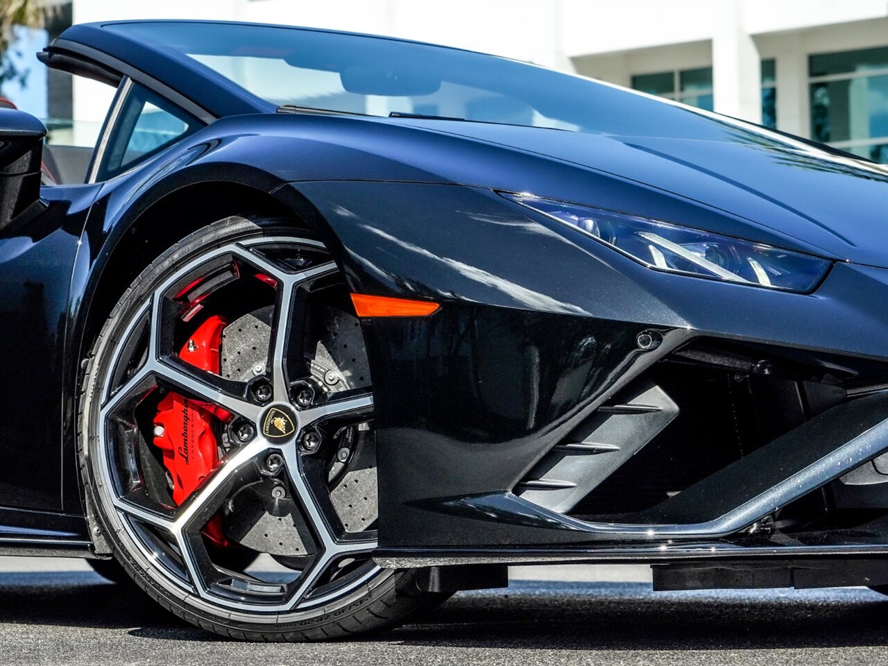 2022 Lamborghini Huracan EVO Spyder   - Photo 45 - Bonita Springs, FL 34134