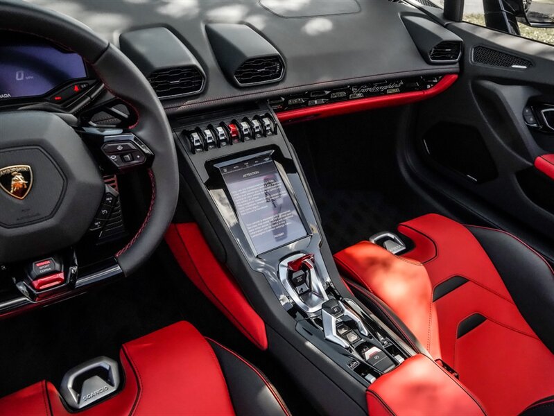 2022 Lamborghini Huracan EVO Spyder - Photo 15 - Bonita Springs, FL 34134