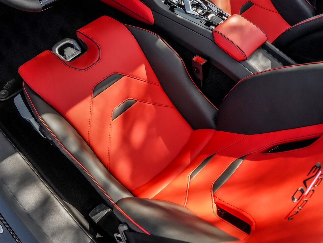 2022 Lamborghini Huracan EVO Spyder   - Photo 19 - Bonita Springs, FL 34134