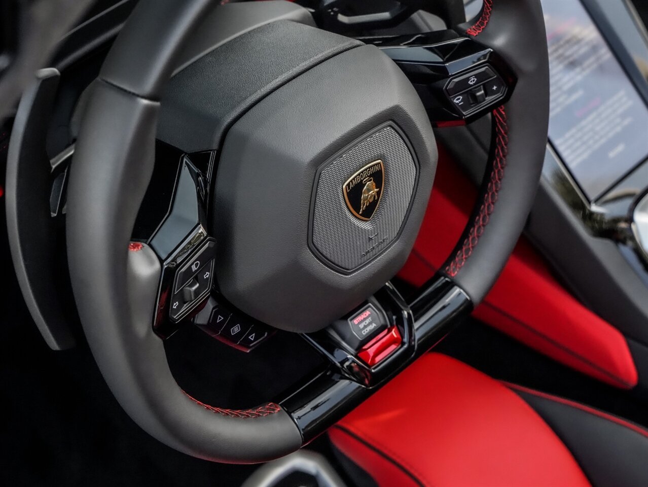 2022 Lamborghini Huracan EVO Spyder   - Photo 24 - Bonita Springs, FL 34134