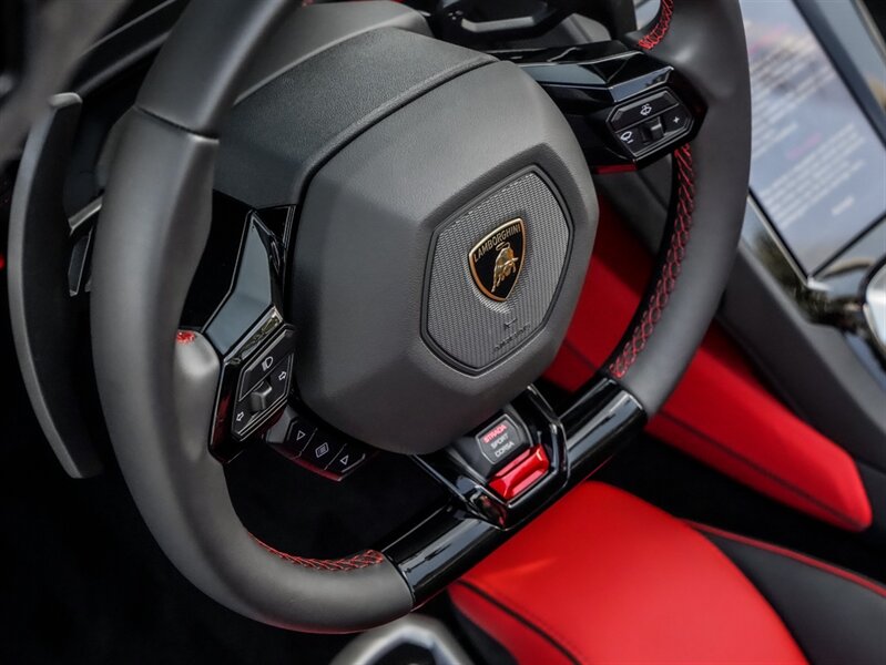 2022 Lamborghini Huracan EVO Spyder - Photo 24 - Bonita Springs, FL 34134