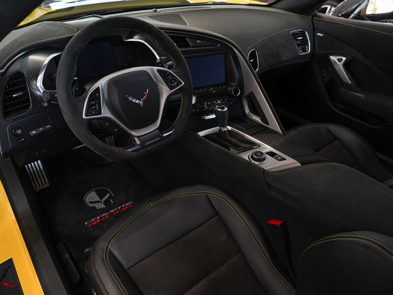 2016 Chevrolet Corvette Z06 C7R   - Photo 2 - Bonita Springs, FL 34134