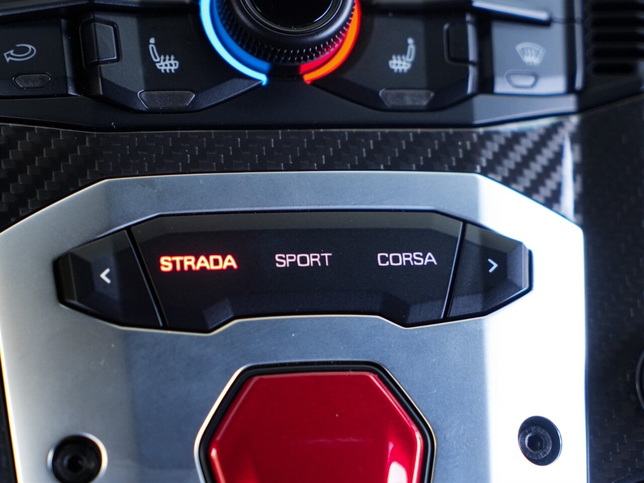 2015 Lamborghini Aventador LP 700-4   - Photo 18 - Bonita Springs, FL 34134