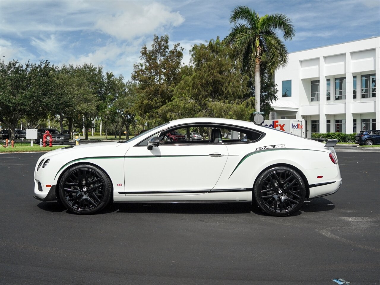 2015 Bentley Continental GT3-R   - Photo 53 - Bonita Springs, FL 34134