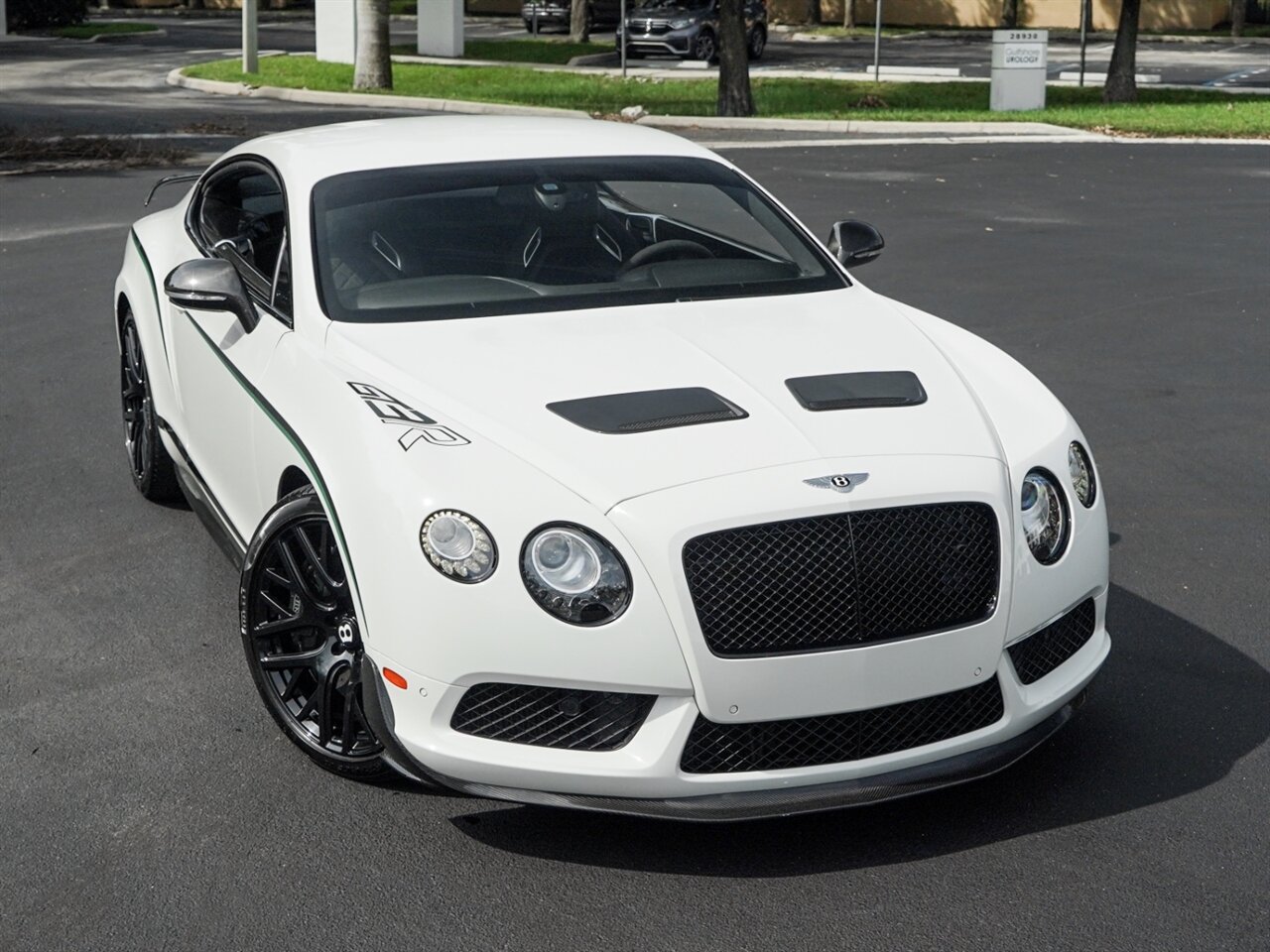 2015 Bentley Continental GT3-R   - Photo 81 - Bonita Springs, FL 34134