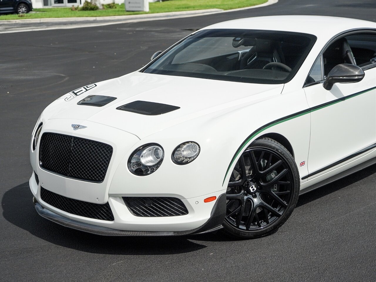 2015 Bentley Continental GT3-R   - Photo 11 - Bonita Springs, FL 34134