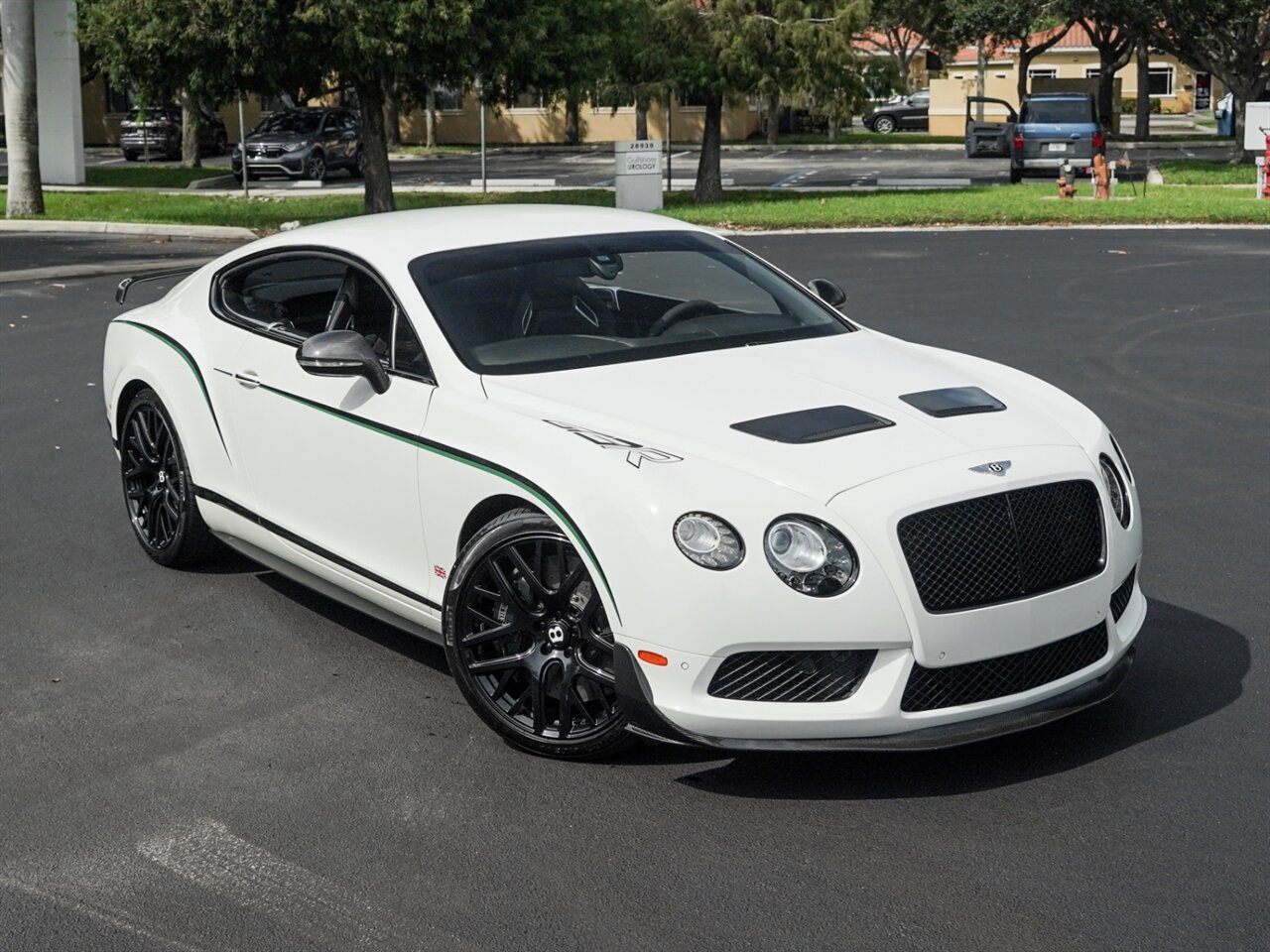 2015 Bentley Continental GT3-R   - Photo 79 - Bonita Springs, FL 34134