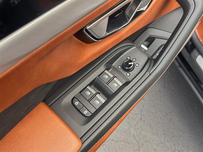 2022 Lamborghini Urus - Photo 27 - Bonita Springs, FL 34134