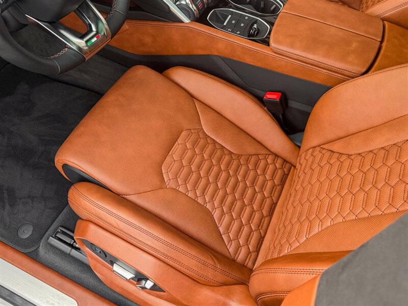 2022 Lamborghini Urus - Photo 24 - Bonita Springs, FL 34134