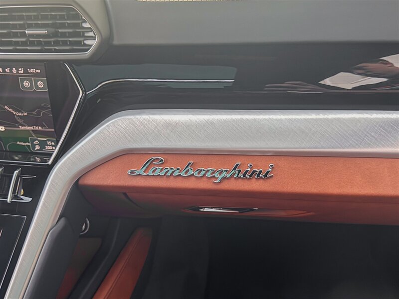 2022 Lamborghini Urus - Photo 44 - Bonita Springs, FL 34134