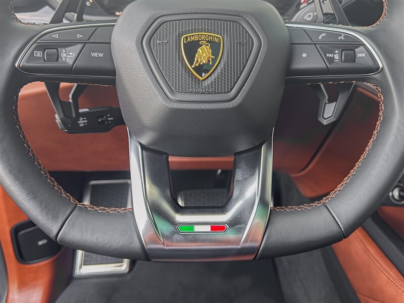 2022 Lamborghini Urus - Photo 39 - Bonita Springs, FL 34134