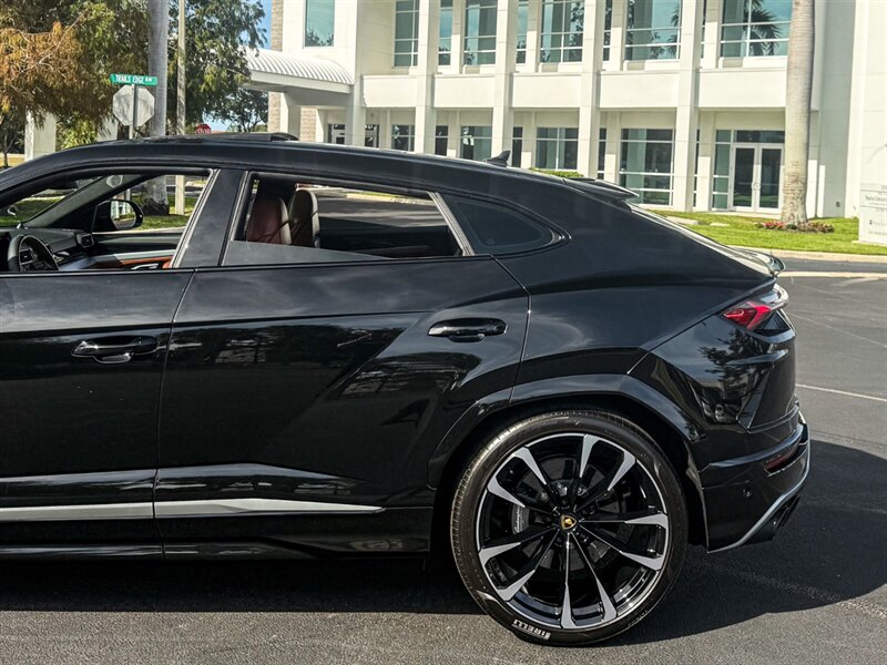 2022 Lamborghini Urus - Photo 56 - Bonita Springs, FL 34134