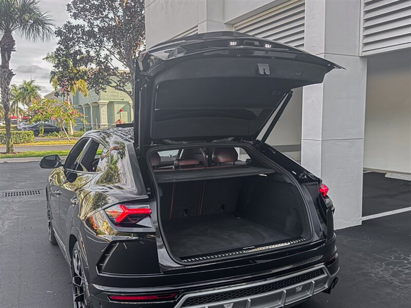 2022 Lamborghini Urus - Photo 52 - Bonita Springs, FL 34134