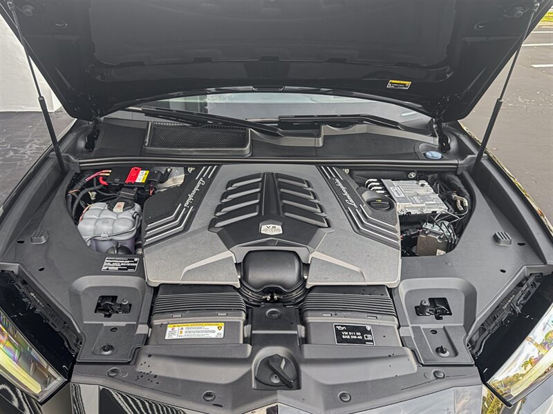 2022 Lamborghini Urus - Photo 48 - Bonita Springs, FL 34134