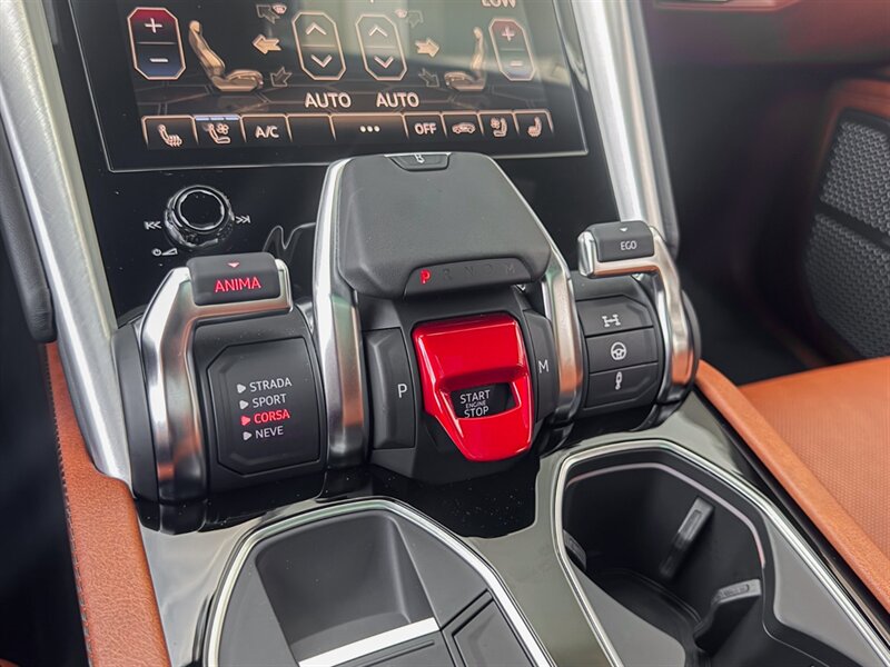 2022 Lamborghini Urus - Photo 18 - Bonita Springs, FL 34134