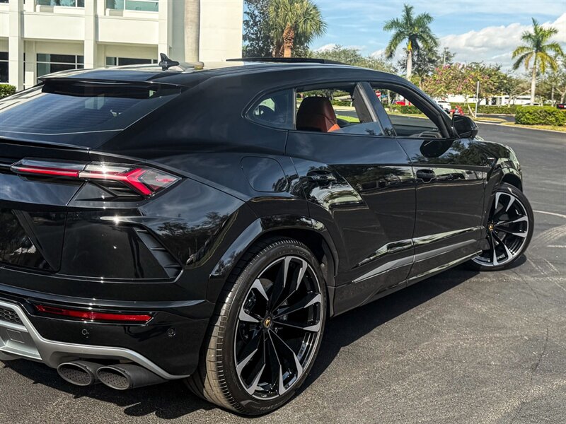 2022 Lamborghini Urus - Photo 71 - Bonita Springs, FL 34134