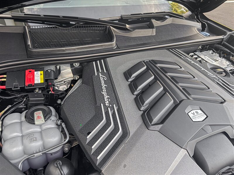 2022 Lamborghini Urus - Photo 50 - Bonita Springs, FL 34134