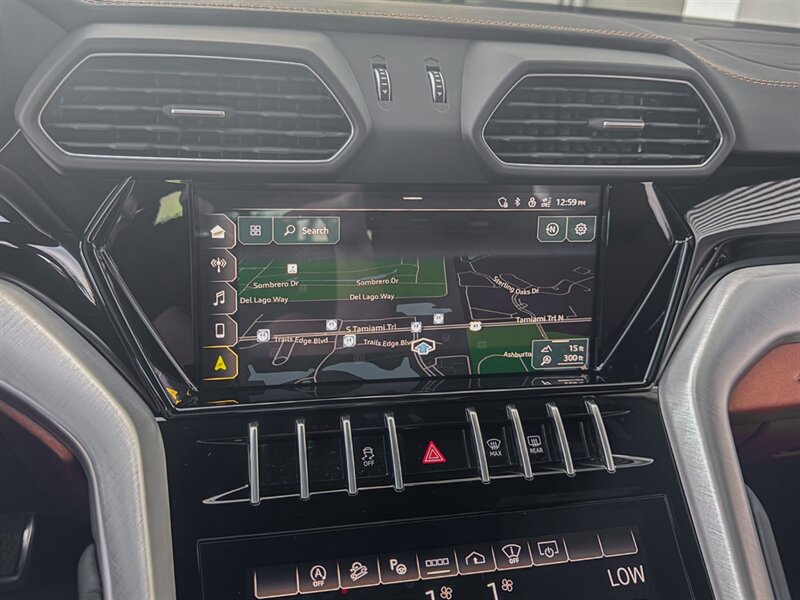2022 Lamborghini Urus - Photo 16 - Bonita Springs, FL 34134