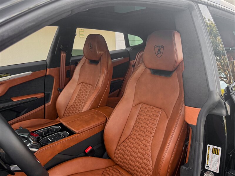 2022 Lamborghini Urus - Photo 23 - Bonita Springs, FL 34134