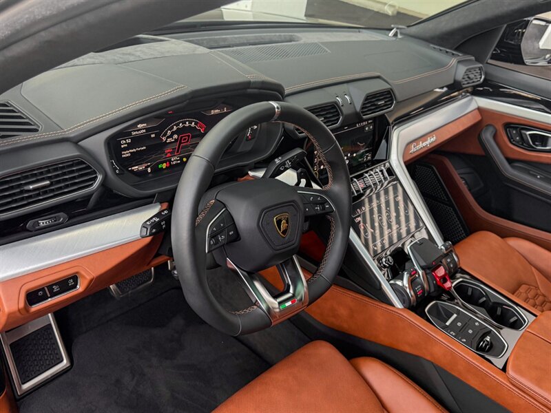 2022 Lamborghini Urus - Photo 36 - Bonita Springs, FL 34134