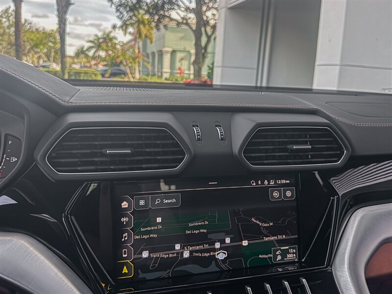 2022 Lamborghini Urus - Photo 15 - Bonita Springs, FL 34134