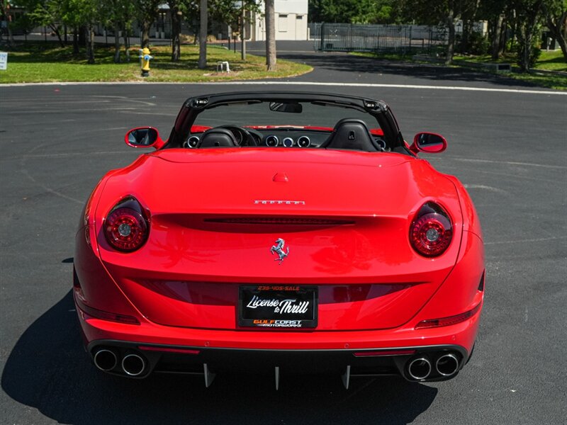 2015 Ferrari California T   - Photo 57 - Bonita Springs, FL 34134